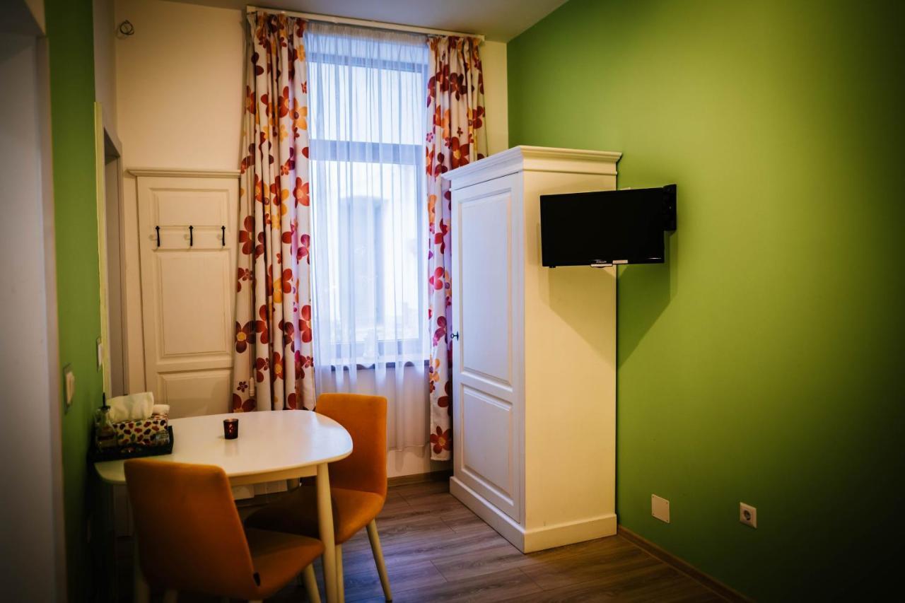 Ferienwohnung Brassai Square Brașov Exterior foto