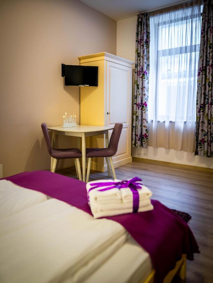 Ferienwohnung Brassai Square Brașov Exterior foto